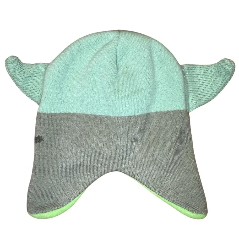 Star Wars Baby Yoda Grogu Fleece Lined Kids Beanie Green Ear Flap Hat